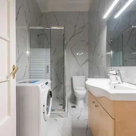 Victoria Wood Apartment *