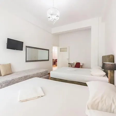 Victoria Wood Apartment