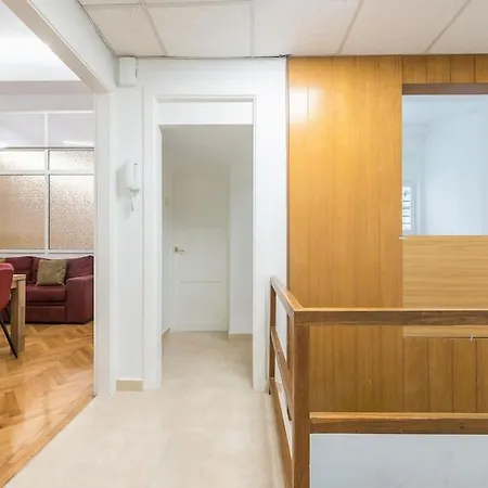 Victoria Wood Apartment Athens