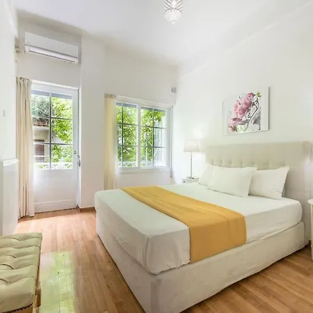 Victoria Wood Apartment *